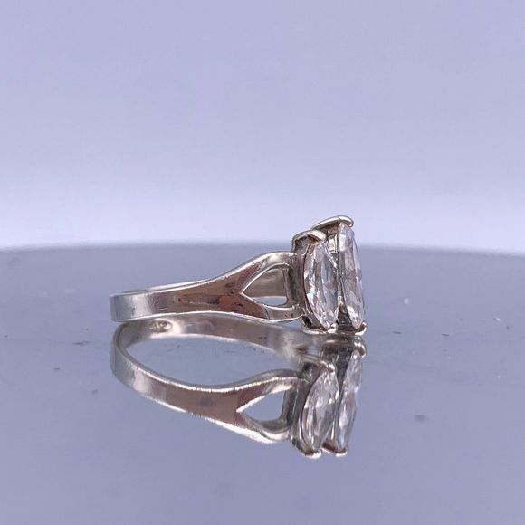 Vintage Sterling Silver Three-Stone Ring - Marquise Cut Cubic Zirconia - Picture 6 of 10